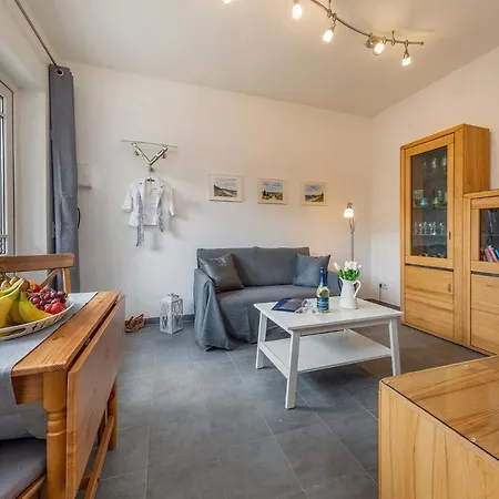 Kutterkoje Apartment Zingst